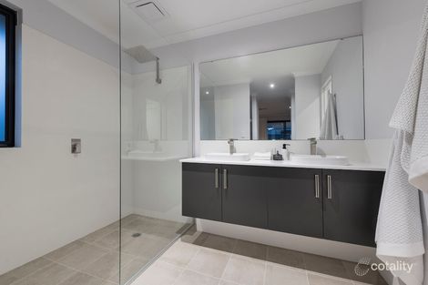 Property photo of 21 Edenvale Drive Hilbert WA 6112