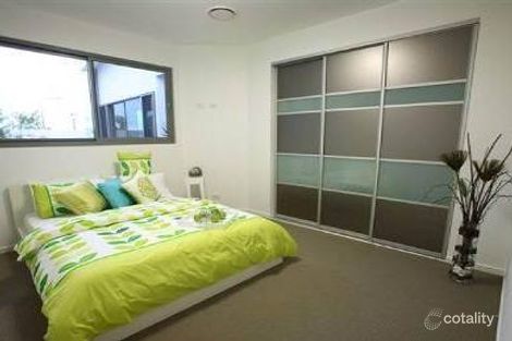 Property photo of 2 Columba Place Pelican Waters QLD 4551