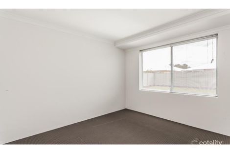 Property photo of 12 Flatbush Road Hilbert WA 6112