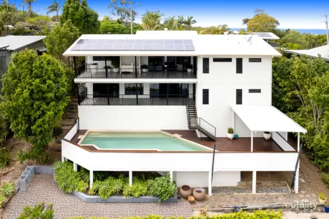 Property photo of 144 Grandview Drive Yaroomba QLD 4573