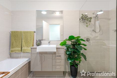 Property photo of 77 Victor Avenue Picnic Point NSW 2213