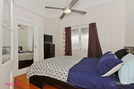 Property photo of 2 Cross Street Mitchelton QLD 4053