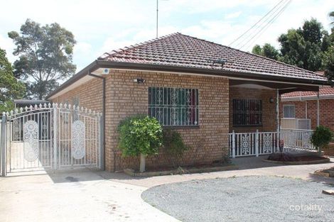 204 Blaxcell St, South Granville, NSW 2142