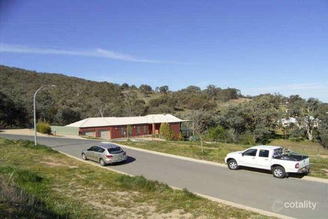 Property photo of 35 Klinberg Court West Albury NSW 2640