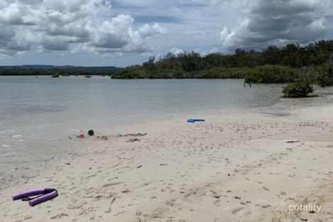 Property photo of 60 Creekside Esplanade Cooloola Cove QLD 4580