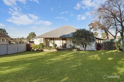 100 Binalong Rd, Toongabbie, NSW 2146