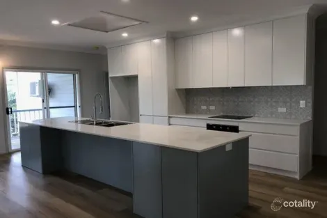 Property photo of 4 Earls Court Buderim QLD 4556