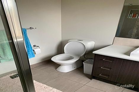 Property photo of 2 Pinrush Road Brookfield VIC 3338