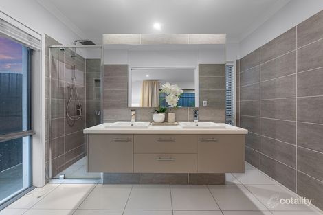 Property photo of 58 Popran Chase South Ripley QLD 4306