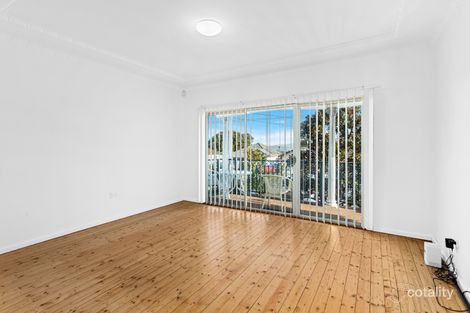 Property photo of 330 Northcliffe Drive Lake Heights NSW 2502