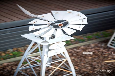 Property photo of 4 Drakeford Street Westdale NSW 2340