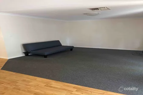 Property photo of 13/10 Great Eastern Highway Somerville WA 6430
