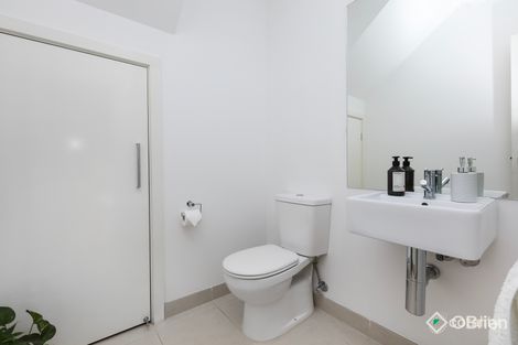 Property photo of 18 Pelister Place Sunshine West VIC 3020