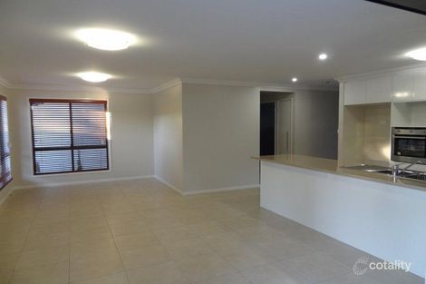Property photo of 4/77-81 Bouganvillea Drive Middle Ridge QLD 4350