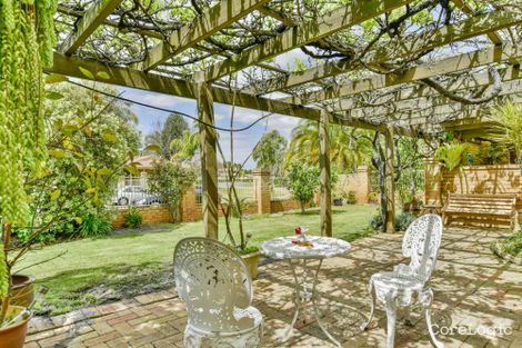 Property photo of 35 Lakeshore Close Ballajura WA 6066