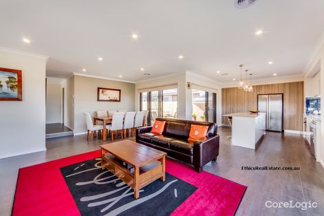 Property photo of 10 Deucem Smith Street Bonner ACT 2914