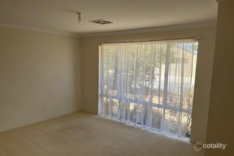 77 Blue Fin Dr, Golden Bay, WA 6174