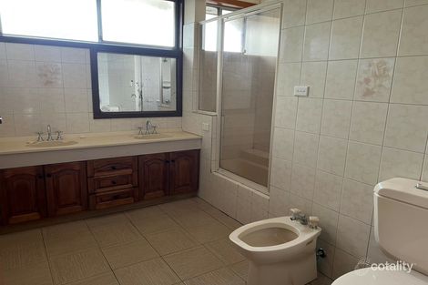 Property photo of 43 Kuringgai Crescent Noble Park VIC 3174