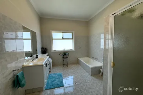 Property photo of 1 Sherrington Crest Manjimup WA 6258