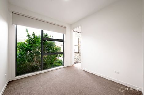 Property photo of 14 Mornington Street Amaroo ACT 2914