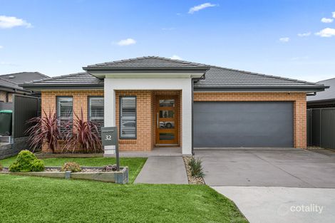 Property photo of 32 Bottlebrush Drive Calderwood NSW 2527