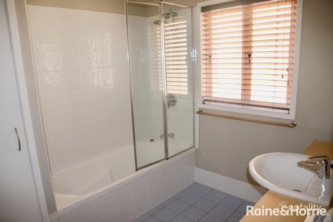 Property photo of 4 Chairlift Avenue East Miami QLD 4220