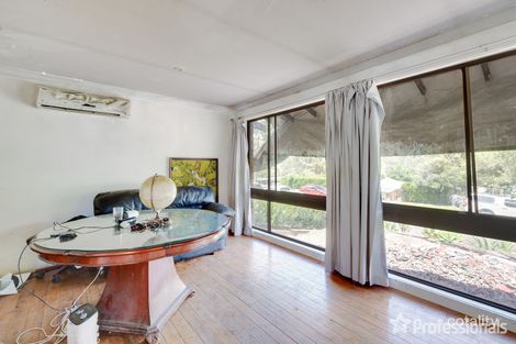 Property photo of 19 Holland Close Springfield NSW 2250