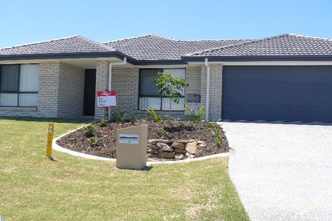 12 Huxley St, Redbank Plains, QLD 4301