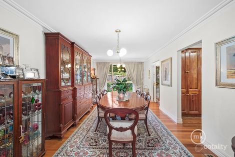 Property photo of 21 Carbora Dale Greensborough VIC 3088