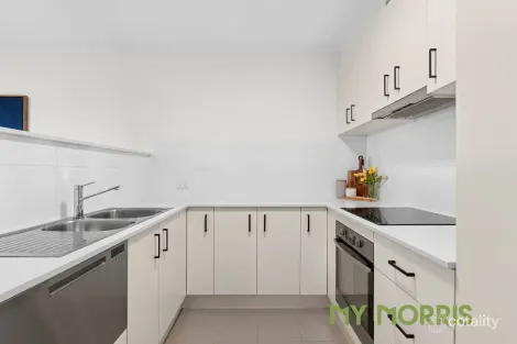 Property photo of 4/30-34 Bootle Place Phillip ACT 2606