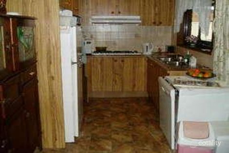 Property photo of 13 Valentine Place Rosemeadow NSW 2560