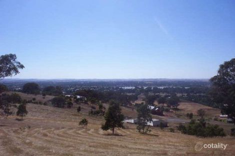 Property photo of 4 Casuarina Place Springvale NSW 2650