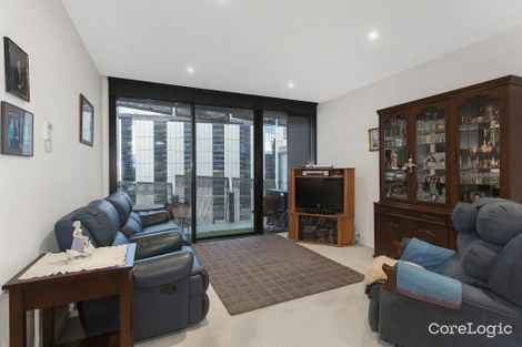 Property photo of 906/8 Waterview Walk Docklands VIC 3008