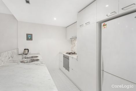 Property photo of 906/8 Waterview Walk Docklands VIC 3008