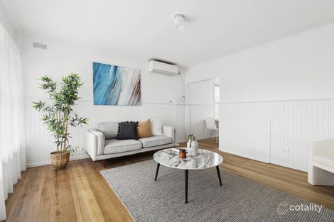 Property photo of 10 Mercury Crescent Newcomb VIC 3219
