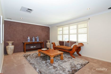 Property photo of 10 Baroola Place Ocean Reef WA 6027