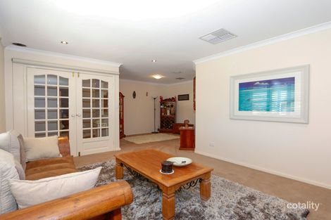Property photo of 10 Baroola Place Ocean Reef WA 6027