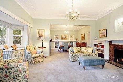 Property photo of 4 Bickleigh Court Glen Iris VIC 3146