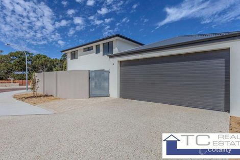 Property photo of 35 Pomarine Drive Gwelup WA 6018