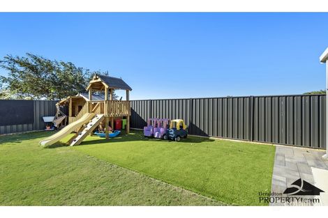 Property photo of 16 Edwin Crescent Bluff Point WA 6530