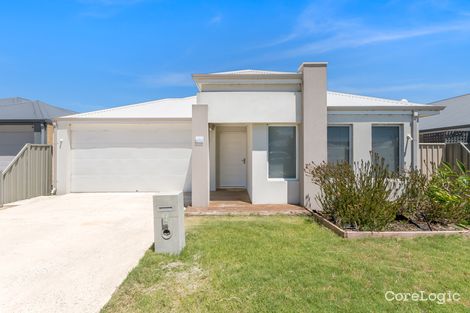 Property photo of 4 Setosa Loop Byford WA 6122