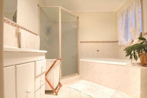 Property photo of 4 Warabin Crescent Ngunnawal ACT 2913