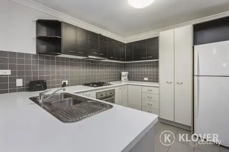 Property photo of 36 Kingsford Drive Upper Coomera QLD 4209