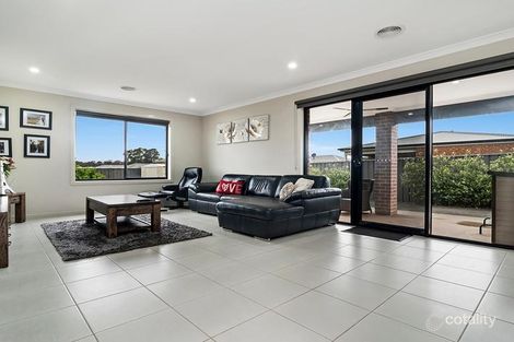 Property photo of 3 National Parade Eaglehawk VIC 3556