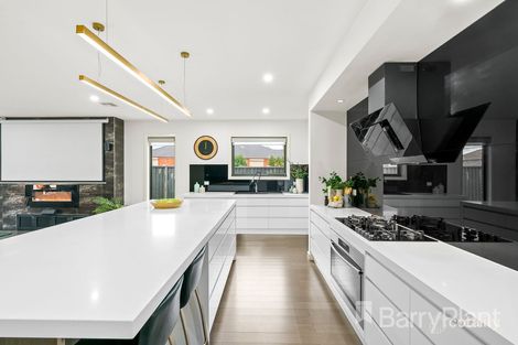 Property photo of 20 Egret Crescent Cairnlea VIC 3023