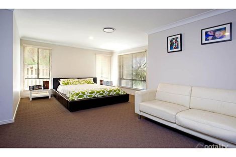 Property photo of 52 Codrington Circuit Pacific Pines QLD 4211