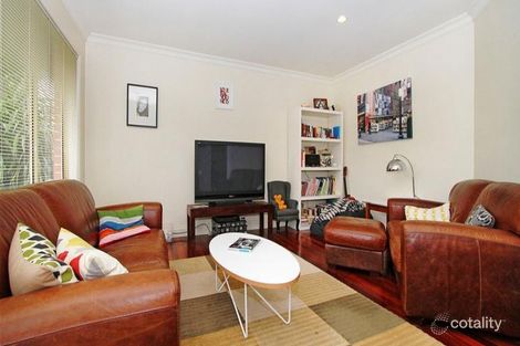 Property photo of 2/325 Raleigh Street Thornbury VIC 3071