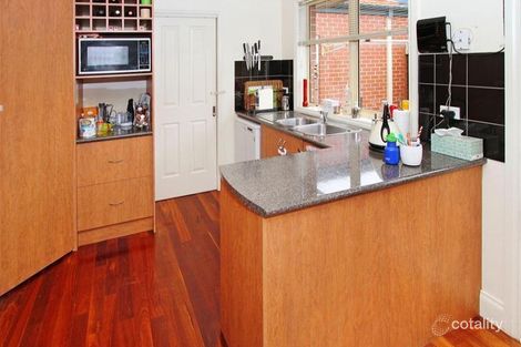Property photo of 2/325 Raleigh Street Thornbury VIC 3071