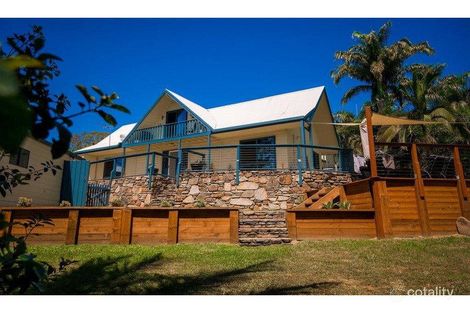 Property photo of 12 Hillcrest Street Eimeo QLD 4740