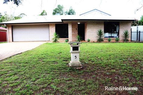 Property photo of 5 Leopard Court Kingaroy QLD 4610